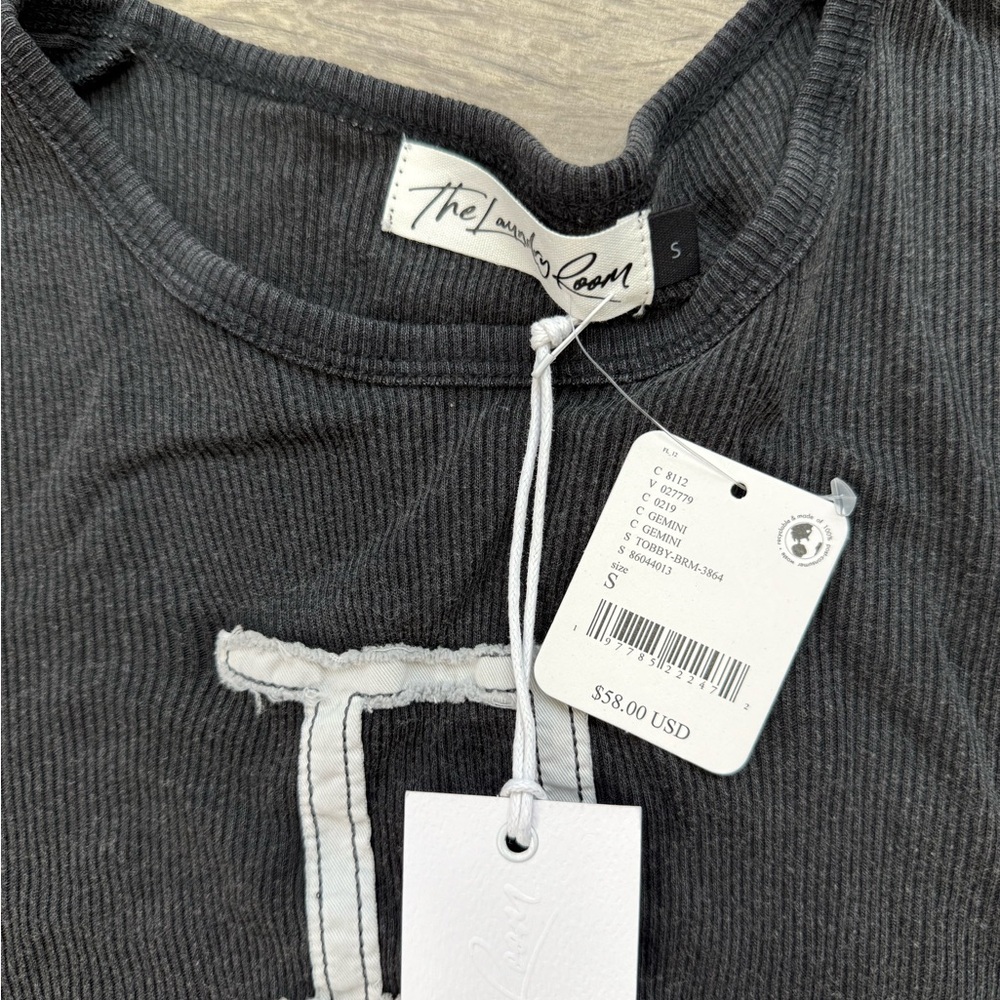 NWT FREE PEOPLE The Laundry Room Horoscope Cut + Paste Tee Gemini size small - Picture 4 of 6